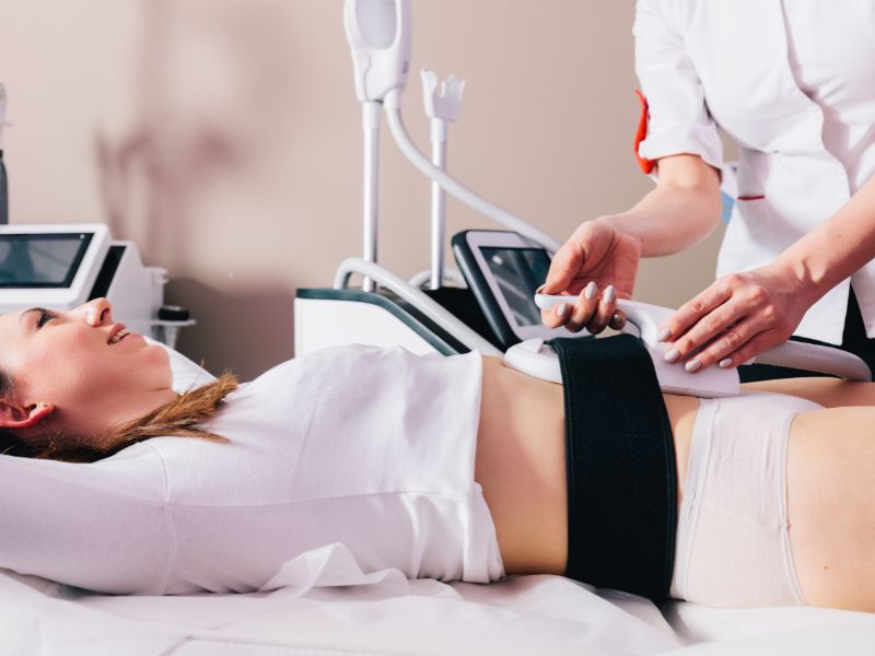 AUMENTO DE LA FUERZA Y LA RESISTENCIA CORPORAL AUMENTO DE LA FUERZA Y LA RESISTENCIA CORPORAL